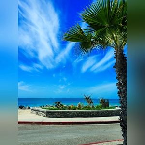 Make me an offer! Just got back from the beach, and I'm feeling good :)